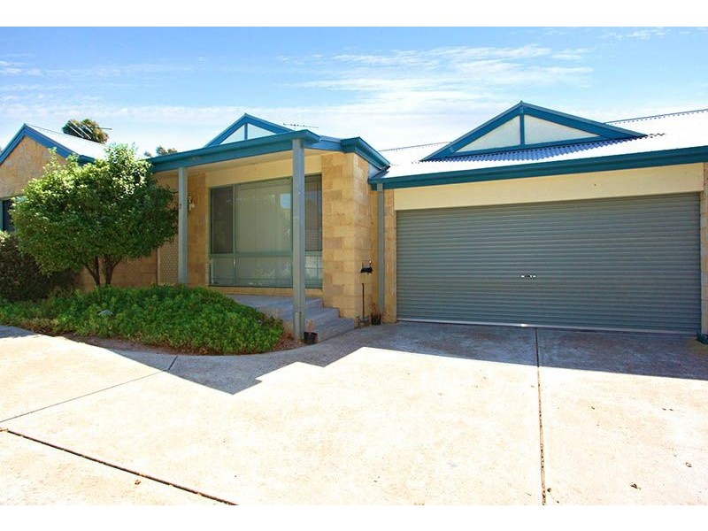 2/1147 Frankston Flinders Road, Somerville VIC 3912