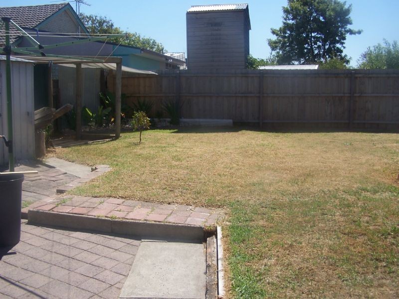 21 Monteray Blvd, Frankston North VIC 3200