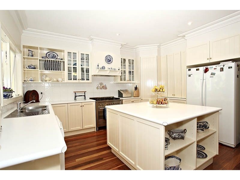 4 Stefan Court, Somerville VIC 3912