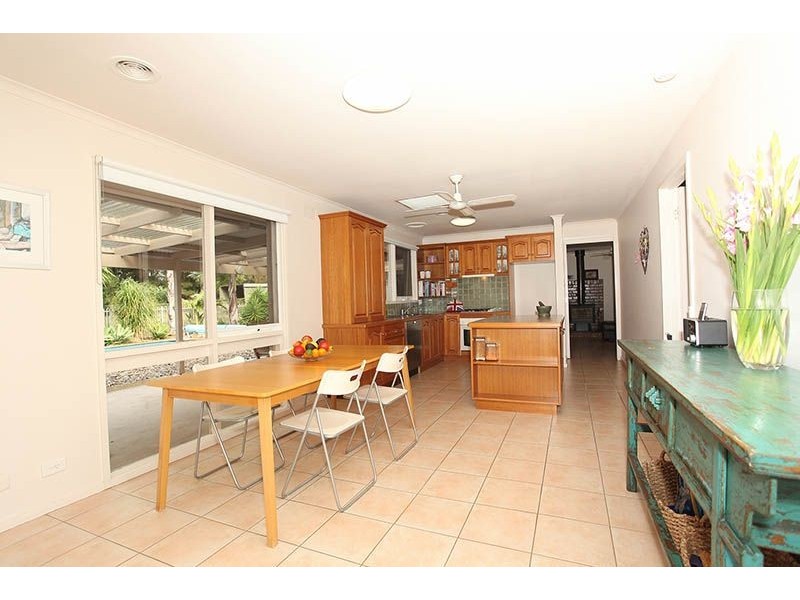 1 Island View Drive, Tyabb VIC 3913