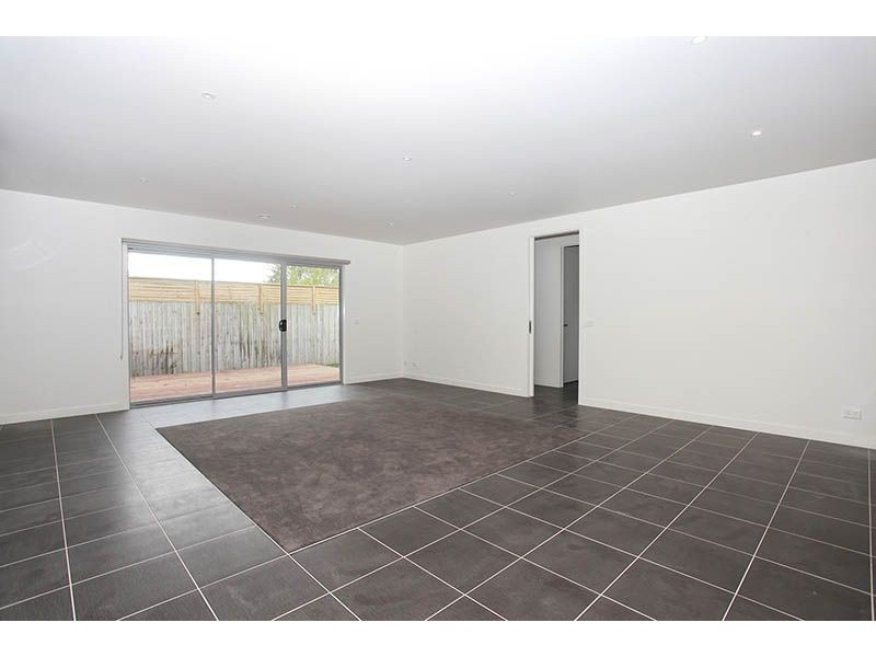 3/1037 Frankston Flinders Rd, Somerville VIC 3912