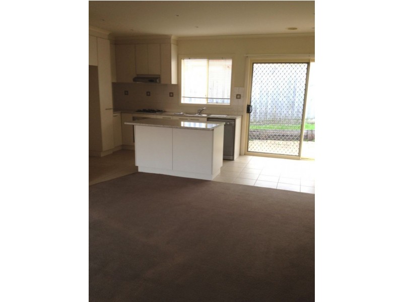41/85 Ashleigh Ave, Frankston VIC 3199