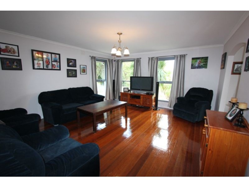 22 Sullivan Drive, Somerville VIC 3912