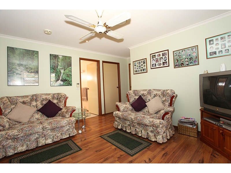 61 Clarendon Drive, Somerville VIC 3912