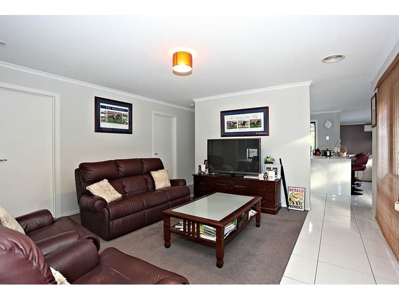 16 Dominic Mews, Somerville VIC 3912