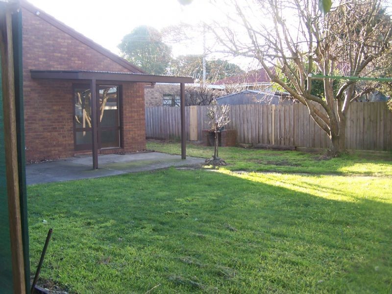 1 Montrose Ave, Somerville VIC 3912