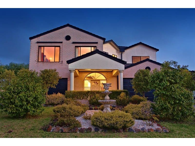 6 Sweet Wattle Place, Somerville VIC 3912