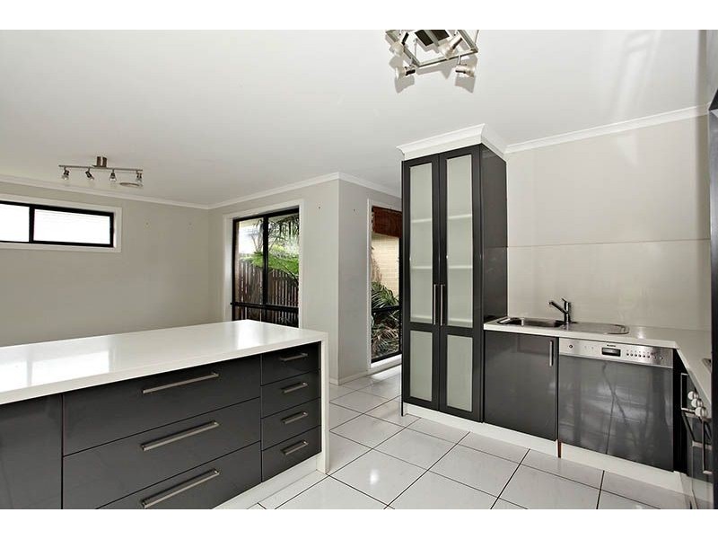 16 Dominic Mews, Somerville VIC 3912