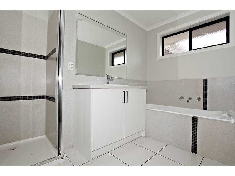 16 Dominic Mews, Somerville VIC 3912