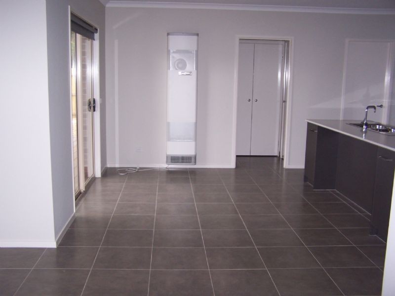 4 Evans Street, Pearcedale VIC 3912