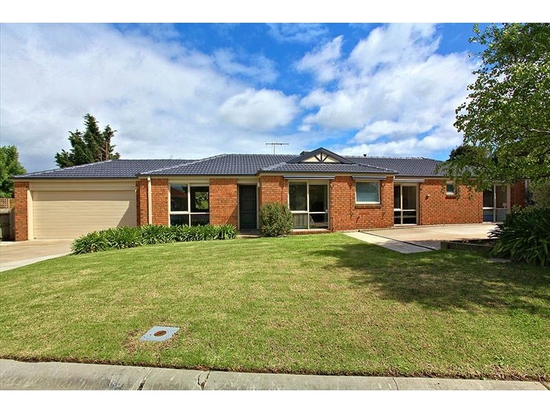 4 Oakbank Place, Somerville VIC 3912