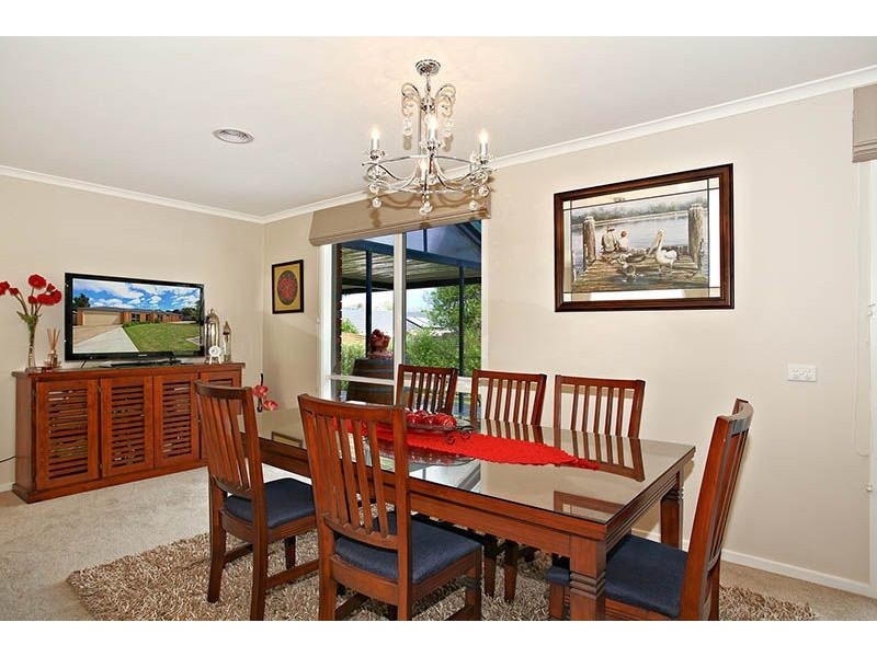 4 Oakbank Place, Somerville VIC 3912