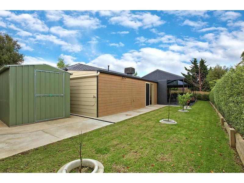 4 Oakbank Place, Somerville VIC 3912