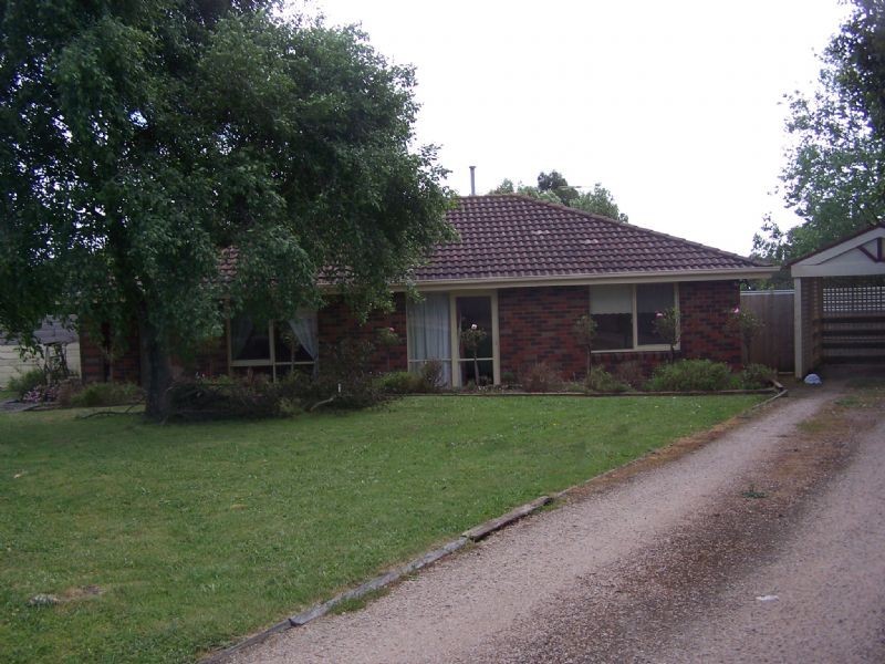 5 Mary Crt, Somerville VIC 3912