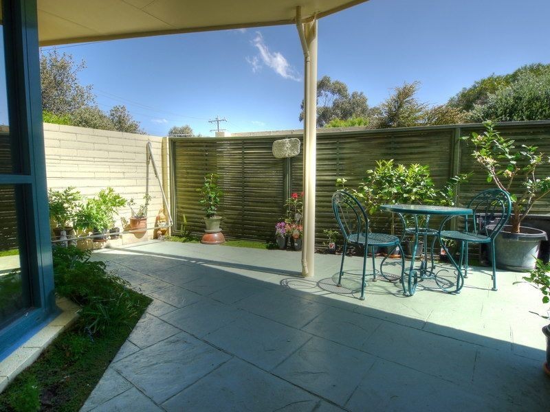 4/2 Skinner Street, Hastings VIC 3915