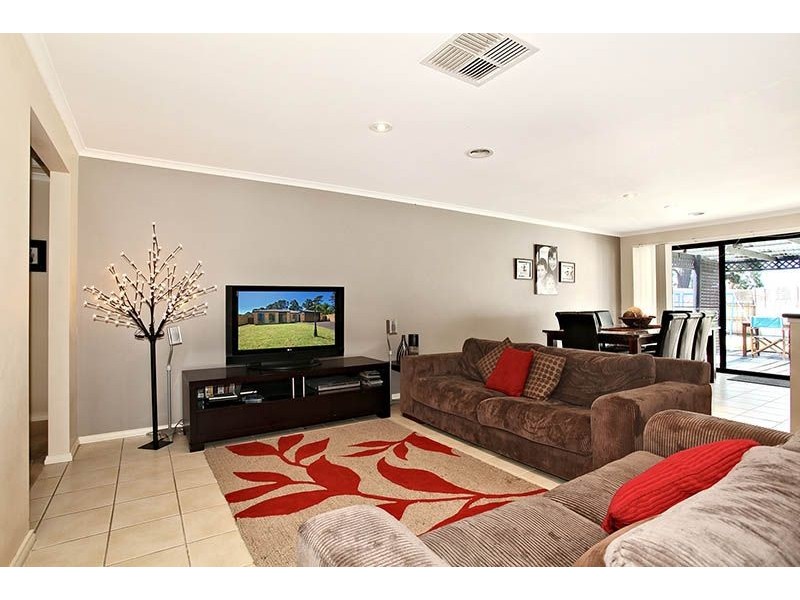 6 Yemaya Court, Somerville VIC 3912