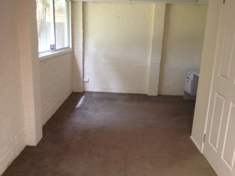 11 Olstead Drive, Somerville VIC 3912