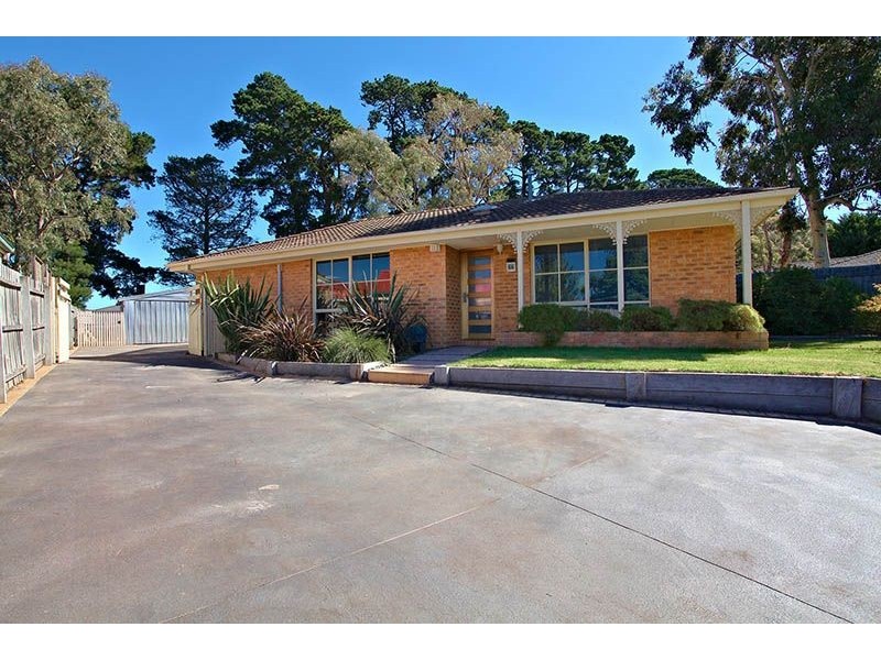 66 Pembroke Drive, Somerville VIC 3912