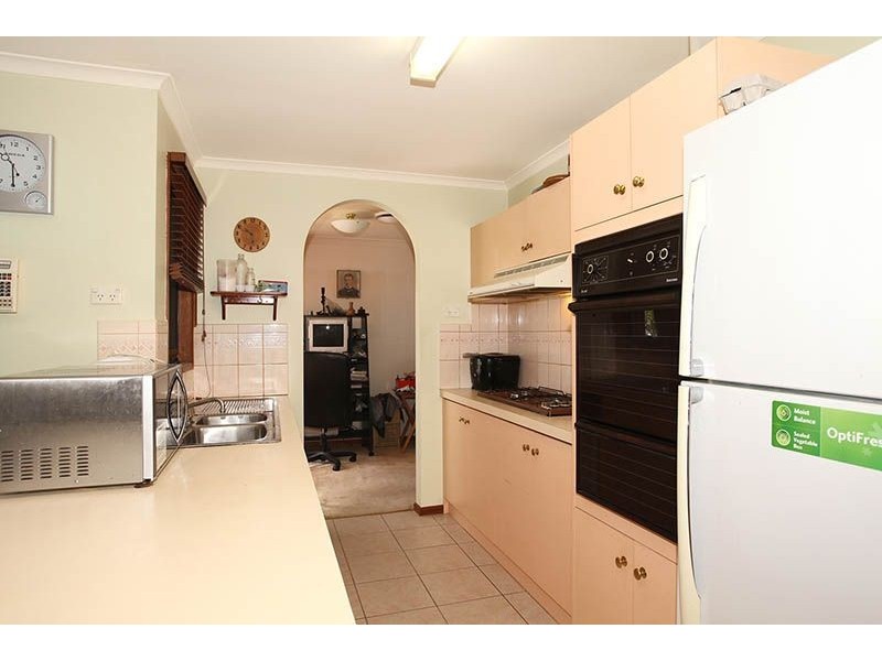 61 Clarendon Drive, Somerville VIC 3912