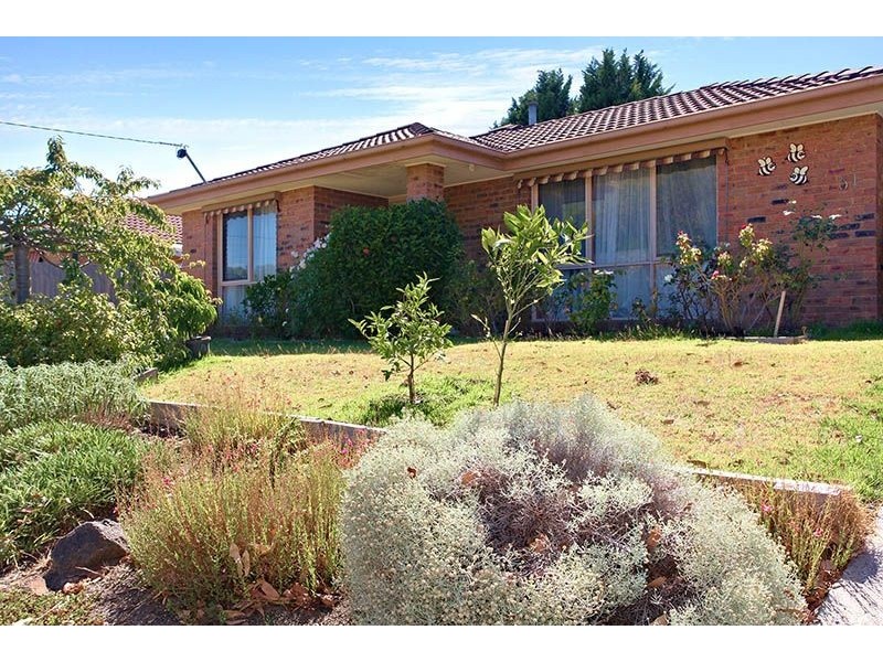 61 Clarendon Drive, Somerville VIC 3912