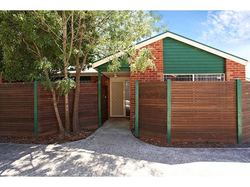 3/12 Wiltshire Drive, Somerville VIC 3912