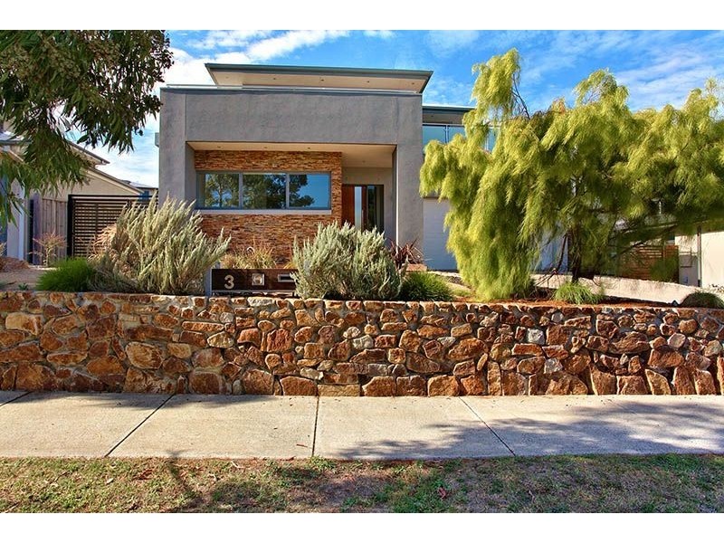 3 Waterhouse Way, Cranbourne South VIC 3977