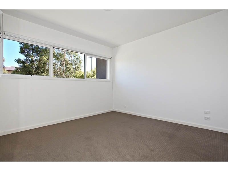 3 Waterhouse Way, Cranbourne South VIC 3977