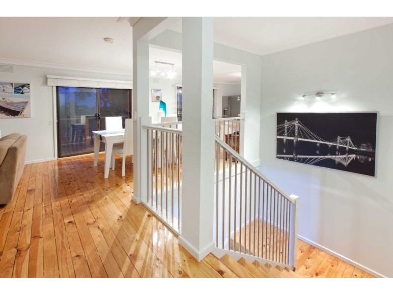 69 Eramosa Road East, Somerville VIC 3912