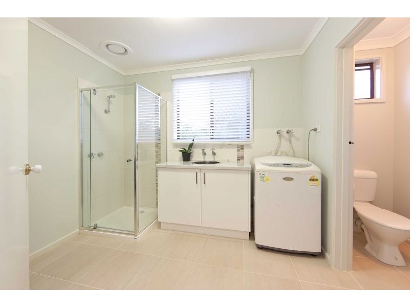 69 Eramosa Road East, Somerville VIC 3912