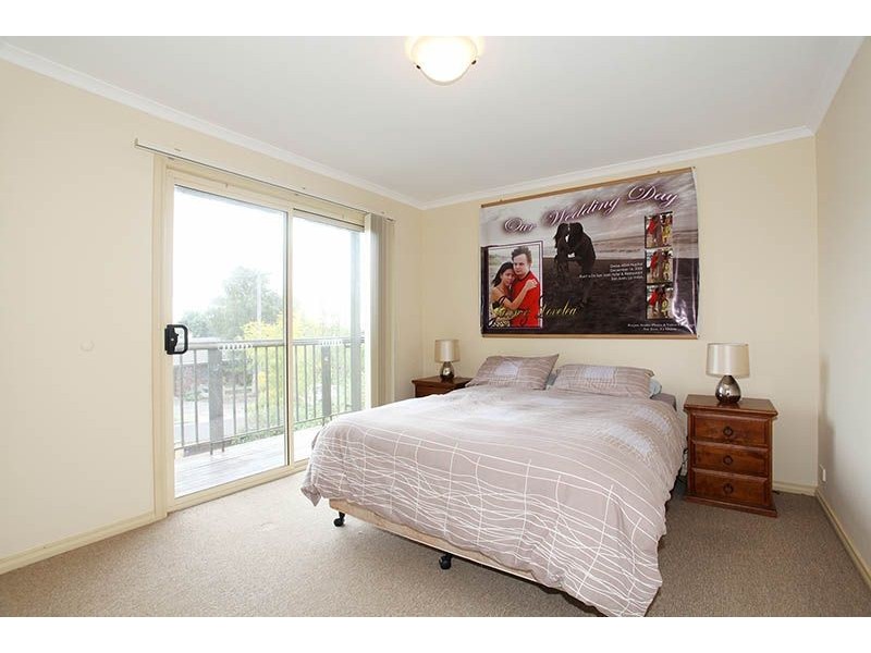 1/14 Leonard Drive, Somerville VIC 3912