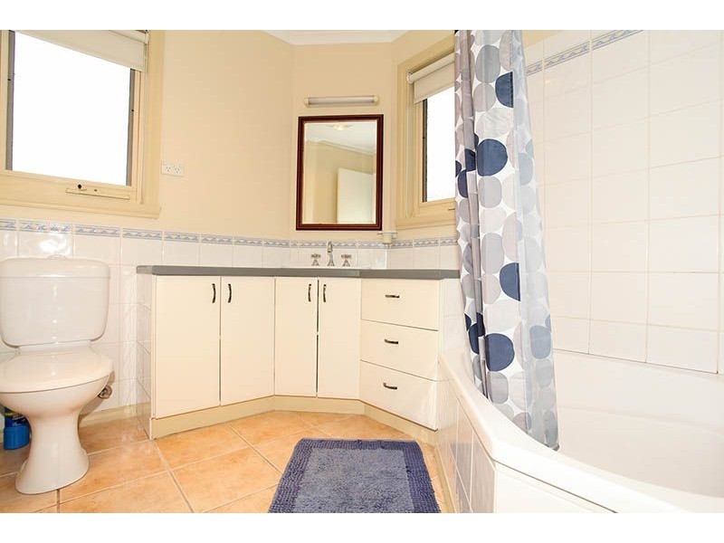 1/14 Leonard Drive, Somerville VIC 3912