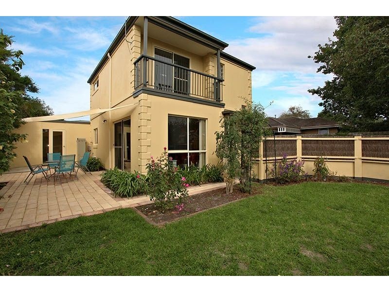 1/14 Leonard Drive, Somerville VIC 3912