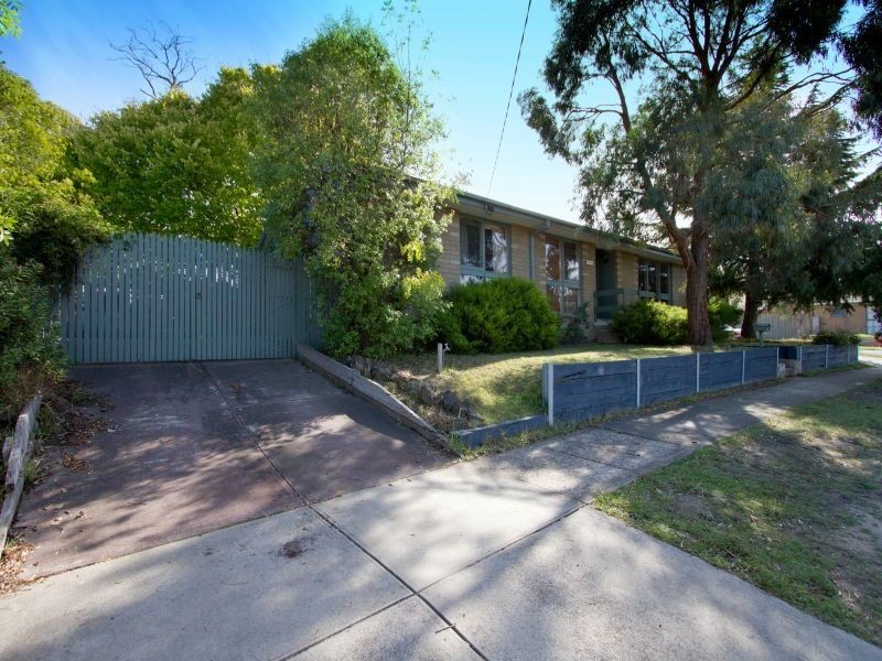 1 Sandra Court, Somerville VIC 3912
