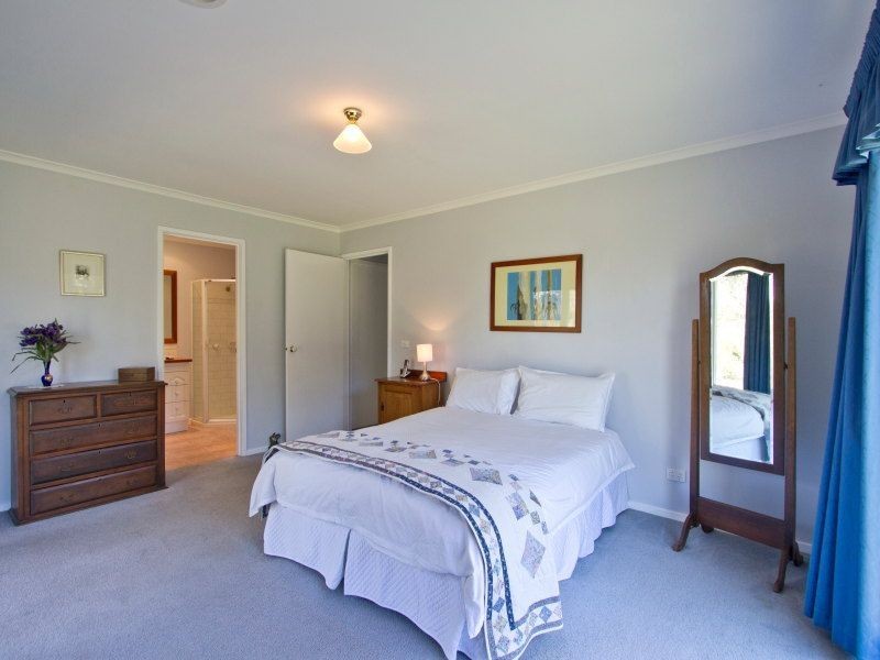 21 Vista Court, Somerville VIC 3912