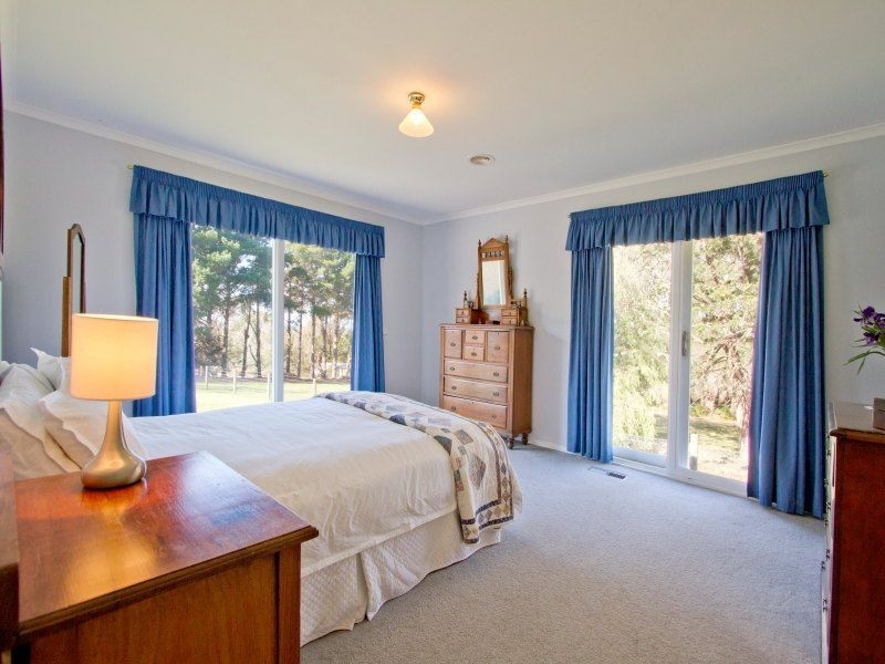 21 Vista Court, Somerville VIC 3912