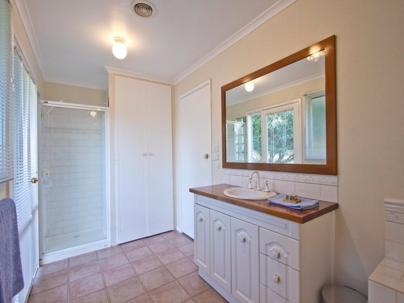 21 Vista Court, Somerville VIC 3912