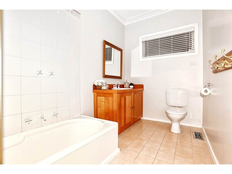 4 Seaton Court, Somerville VIC 3912