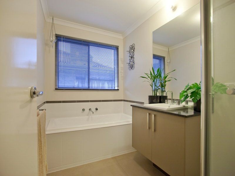 33 Sages Road, Baxter VIC 3911