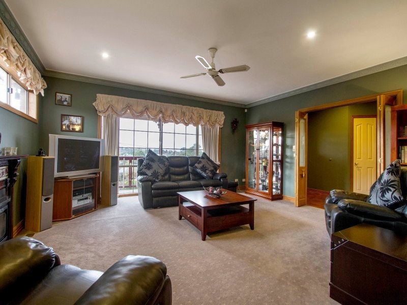 11 Diane Court, Somerville VIC 3912