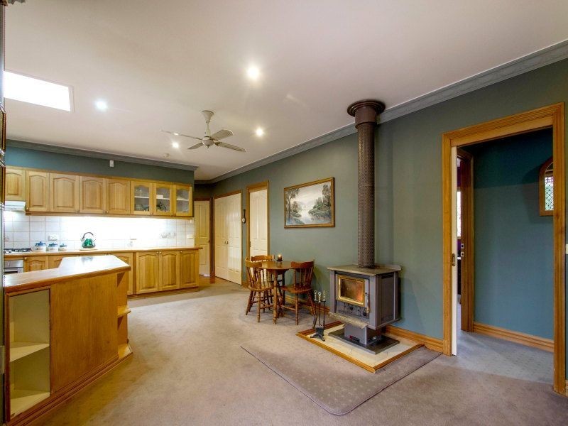 11 Diane Court, Somerville VIC 3912