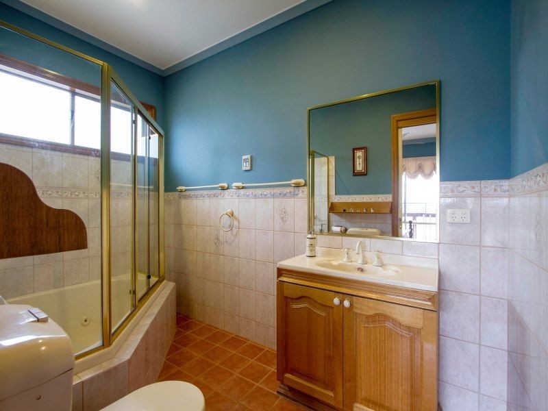 11 Diane Court, Somerville VIC 3912