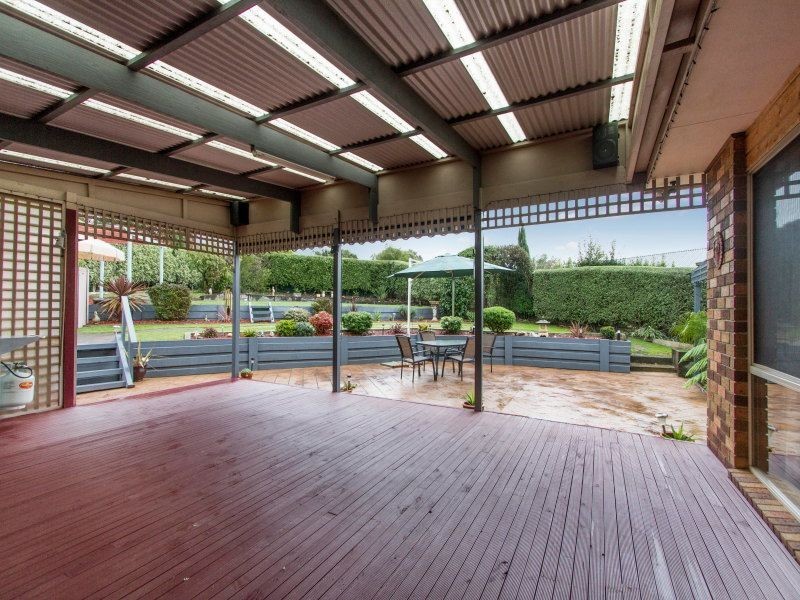 11 Diane Court, Somerville VIC 3912