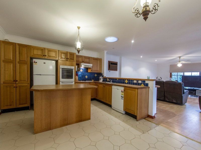 30 Clarendon Drive, Somerville VIC 3912