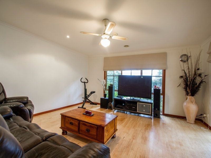 30 Clarendon Drive, Somerville VIC 3912