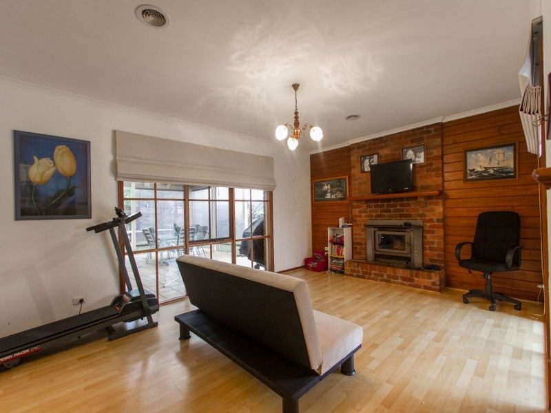 30 Clarendon Drive, Somerville VIC 3912