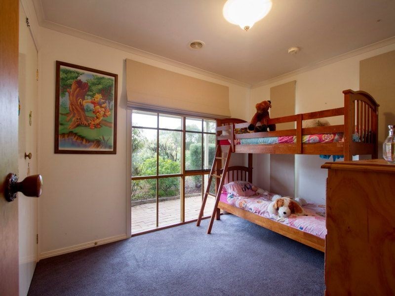 30 Clarendon Drive, Somerville VIC 3912