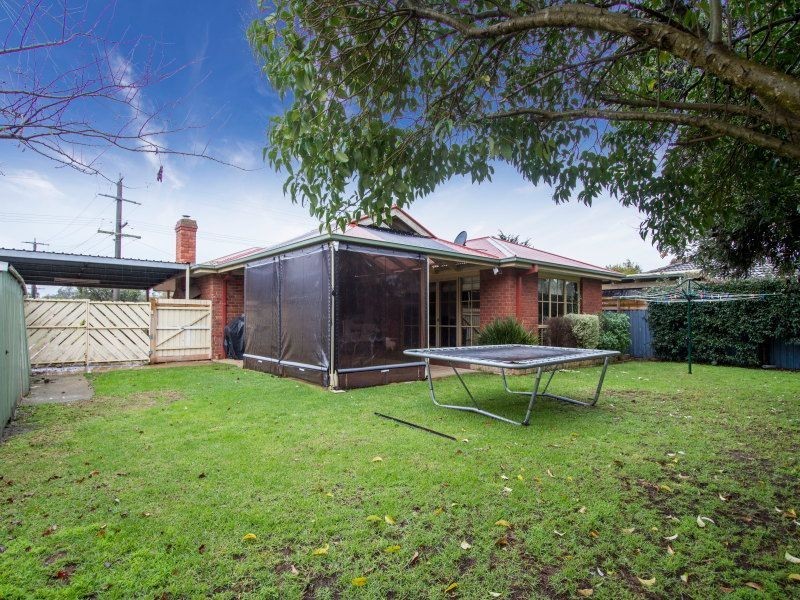 30 Clarendon Drive, Somerville VIC 3912