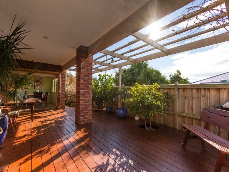 16 Gomms Road, Somerville VIC 3912