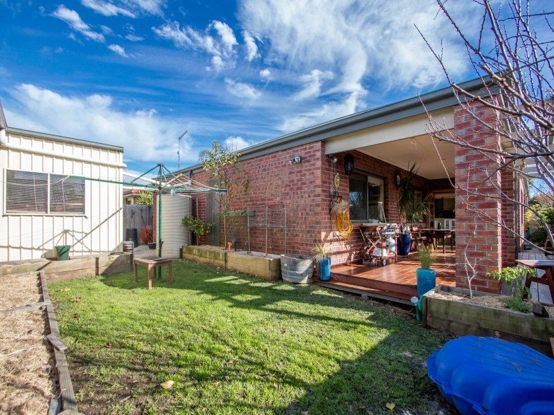 16 Gomms Road, Somerville VIC 3912
