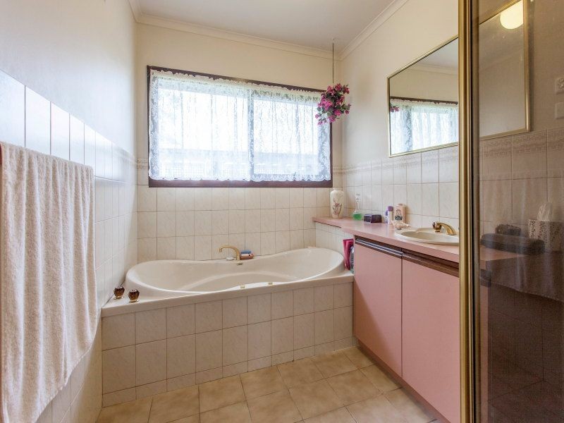 63 Lower Somerville Road, Somerville VIC 3912